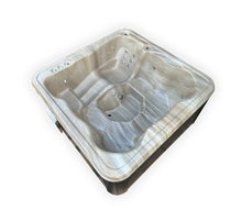 Ladda upp bild till gallerivisning, Jacuzzi Premium (Akryl) 200x200 cm Integrerad vedeldad kamin