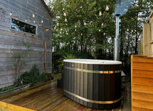 Ladda upp bild till gallerivisning, Badtunna Borgafjäll 160 cm x 100 cm Extern vedeldad kamin